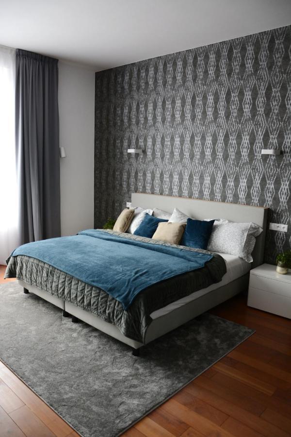Premium apartment near Banská Bystrica square with two big bedrooms Exterior foto