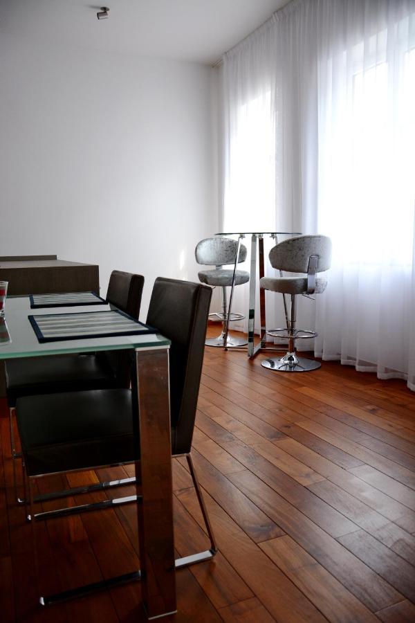 Premium apartment near Banská Bystrica square with two big bedrooms Exterior foto