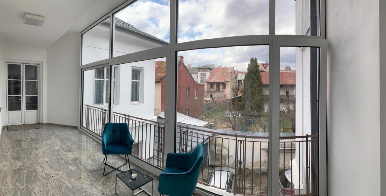 Premium apartment near Banská Bystrica square with two big bedrooms Exterior foto